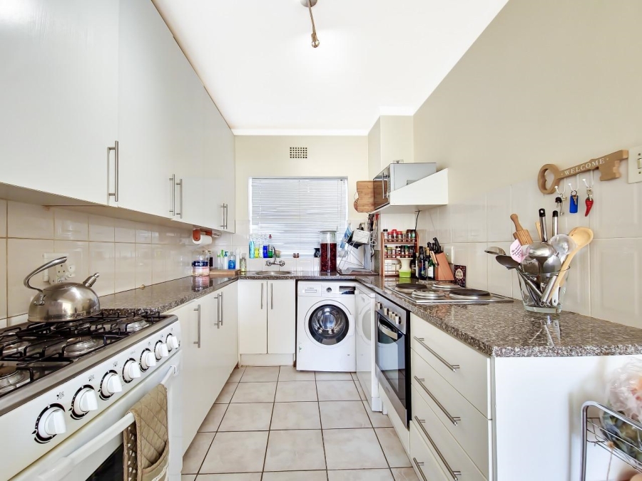 2 Bedroom Property for Sale in Bergvliet Western Cape